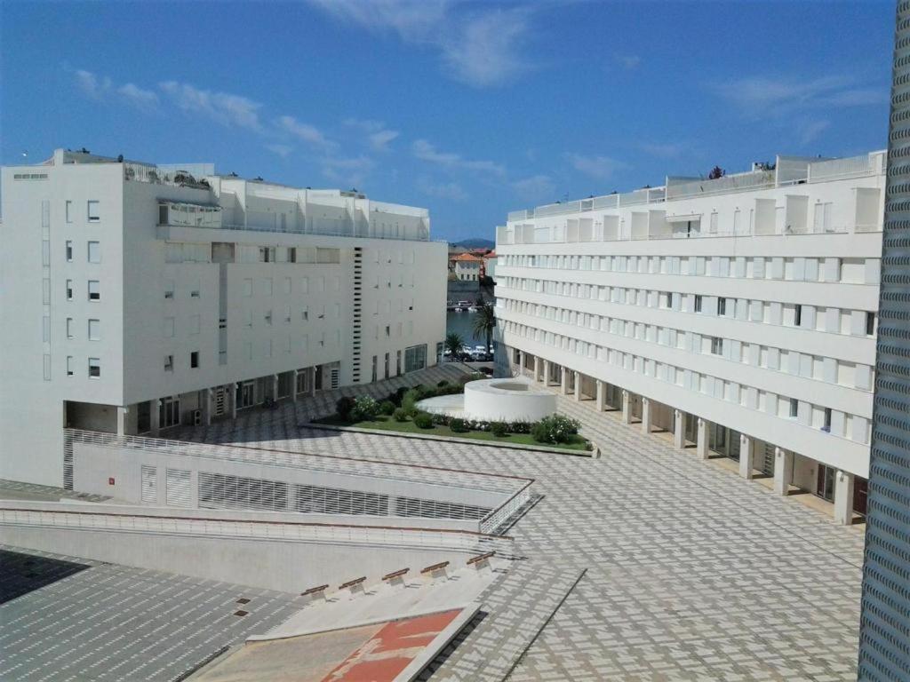 White Towers Residences No. 8 扎达尔 外观 照片